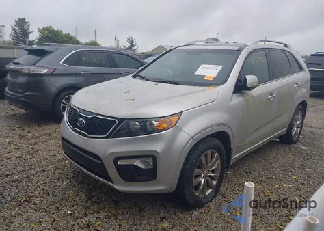 2013 Kia Sorento Sx V6 z USA, uszkodzony, nr VIN 5XYKWDA23DG401718